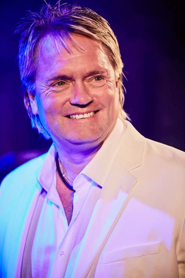 ekstra-johnny-hansen-kandis